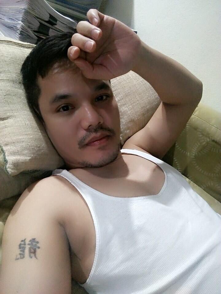 รับสมัครแฟน1อัตรา..เอาแบบคบกันจริงใจ..ไม่คุยกันเล่นๆให้เปลืองเน็ต #ลุง40ล่ะเด้อ