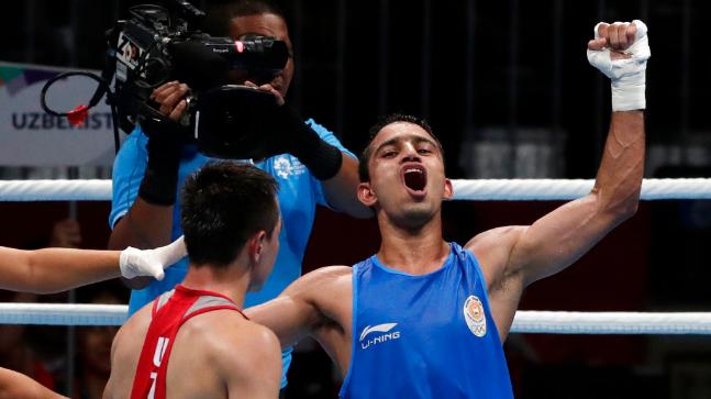 Amit Panghal clinches gold in flyweight boxing, wins his second CWG medal -  Hindustan Times