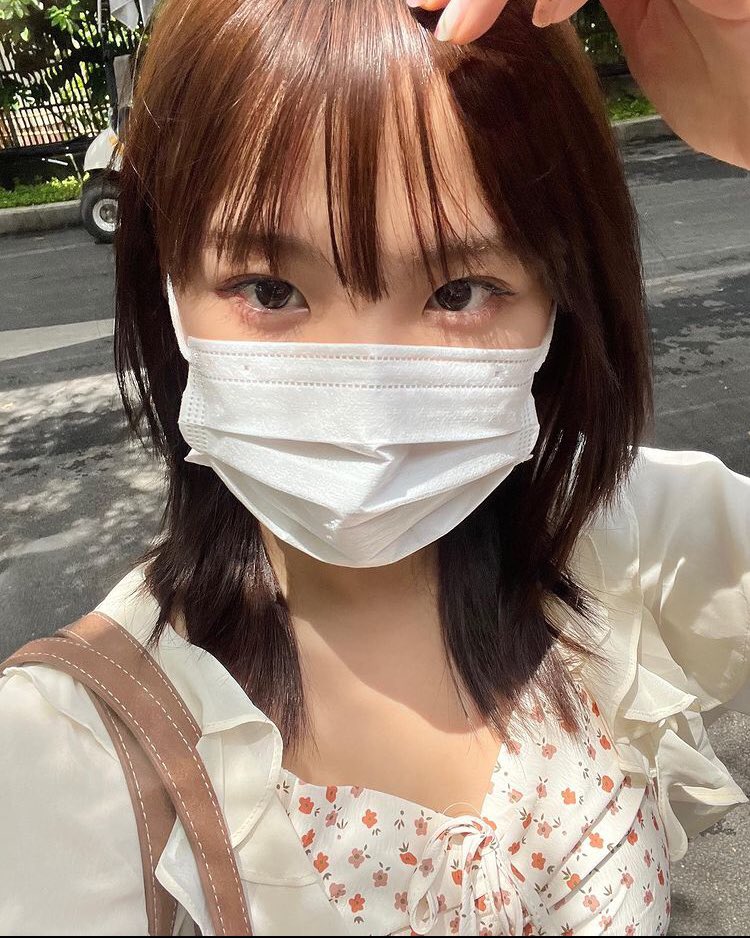 twskr41's tweet photo. อมก คนิ้งวันหยุดสวยมาก สวยที่สุด จะใส่แมสถอดแมสก็สวย ดูดีมีระดับทุกอิริยาบถ กรี๊ดดดดดดดดดดดดดด!!!😭😭😭😭💗💗💗💗💗💗💗

#KaningCGM48 https://t.co/7wrNee132j