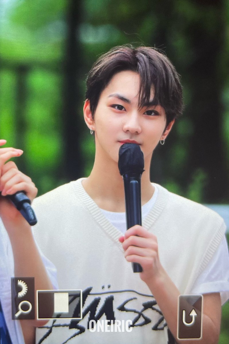 oneiric209's tweet photo. 220807 
#ENHYPEN  #엔하이픈  #JUNGWON #정원 https://t.co/oq3IaIU1xJ