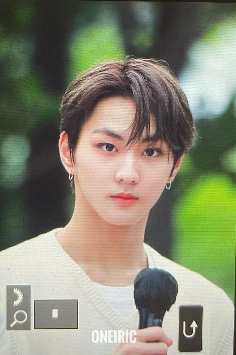 oneiric209's tweet photo. 220807 
#ENHYPEN  #엔하이픈  #JUNGWON #정원 https://t.co/xGbpOKMcAa