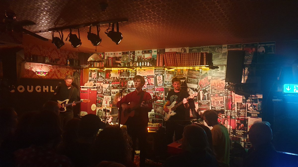 SportRules's tweet photo. Super gig last night by @TheShakerHymn @CoughlansLive ... worth the 5 year wait 😅 and the @MusicZoneDV reunion there too made for a great night #returnoftherick #bobbyontour #youngadam #rayspreadingthelove #kayleighlovinthefootballtalk #greatbuzz https://t.co/JqRHqw5zIs
