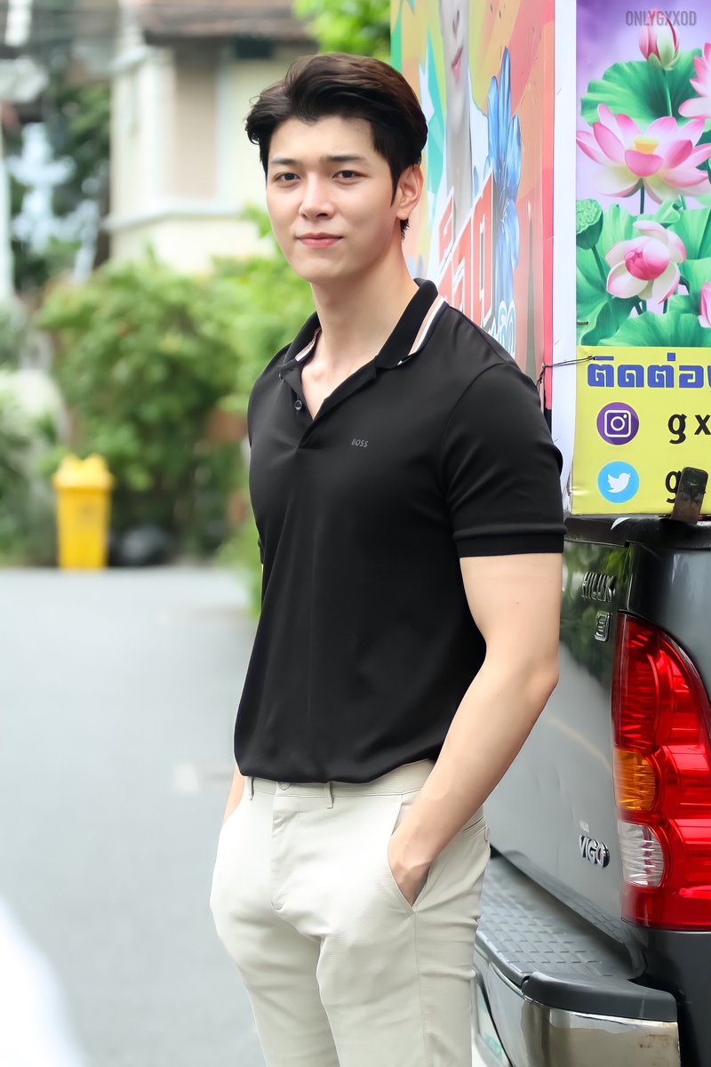 เทอยืนเอียงแต่รักเราไม่เอียงนะ ❤️ <a href="/gxxod65/">Gxxod</a> 
#ก็อตอิทธิพัทธ์
#HBD27THGXXOD