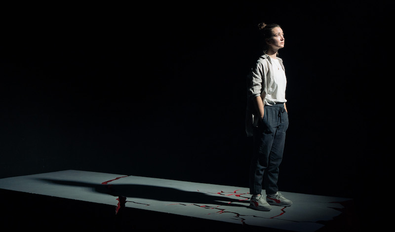 AllEdinTheatre's tweet image. EdFringe review #6 THIS IS PARADISE from @traversetheatre 🌟🌟🌟🌟☆ Heartbreakingly honest says @_suzanne_obrien 
alledinburghtheatre.com/this-is-paradi…
An emotionally taxing piece. At times a difficult watch but done with a delicacy and simplicity which allow the powerful words to shine.