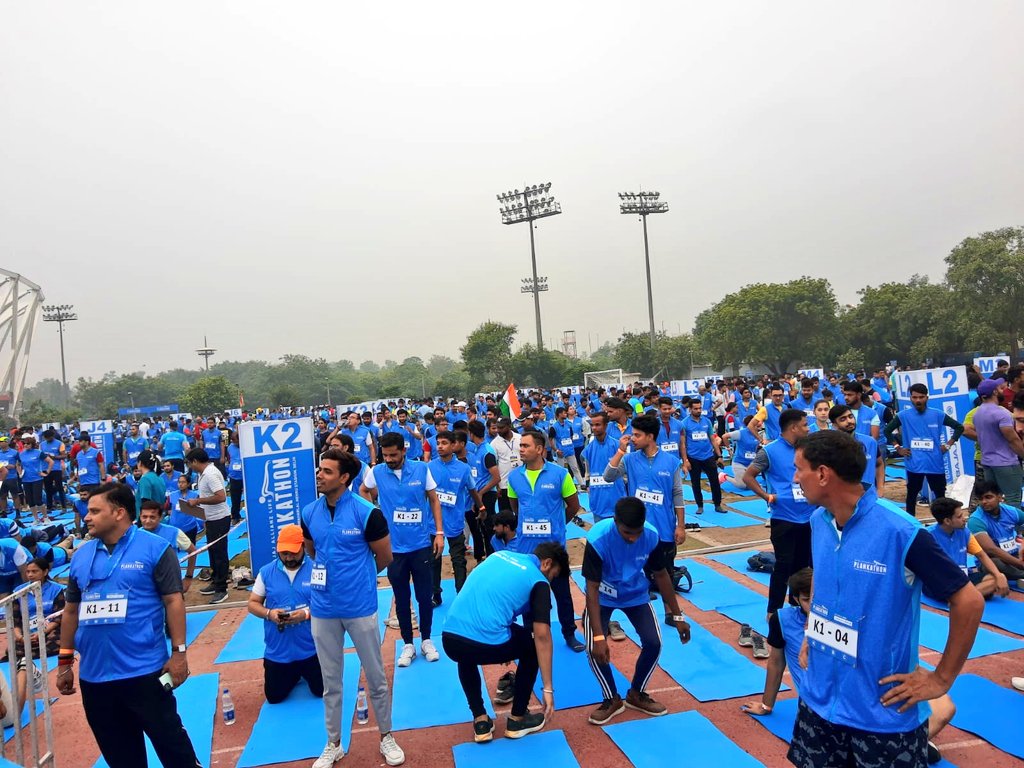 Mkonline01's tweet photo. Today got an opportunity to participate in India's Biggest event of plank #Plankathon with the blessings of our dynamic and hardworking Union Minister of state for @MinOfCultureGoI and External Affairs Smt. @M_Lekhi Ji. 
#PlanktoThank #भारत_माता_की_जय🇮🇳
@blsanthosh @JPNadda https://t.co/YqylK7t8af