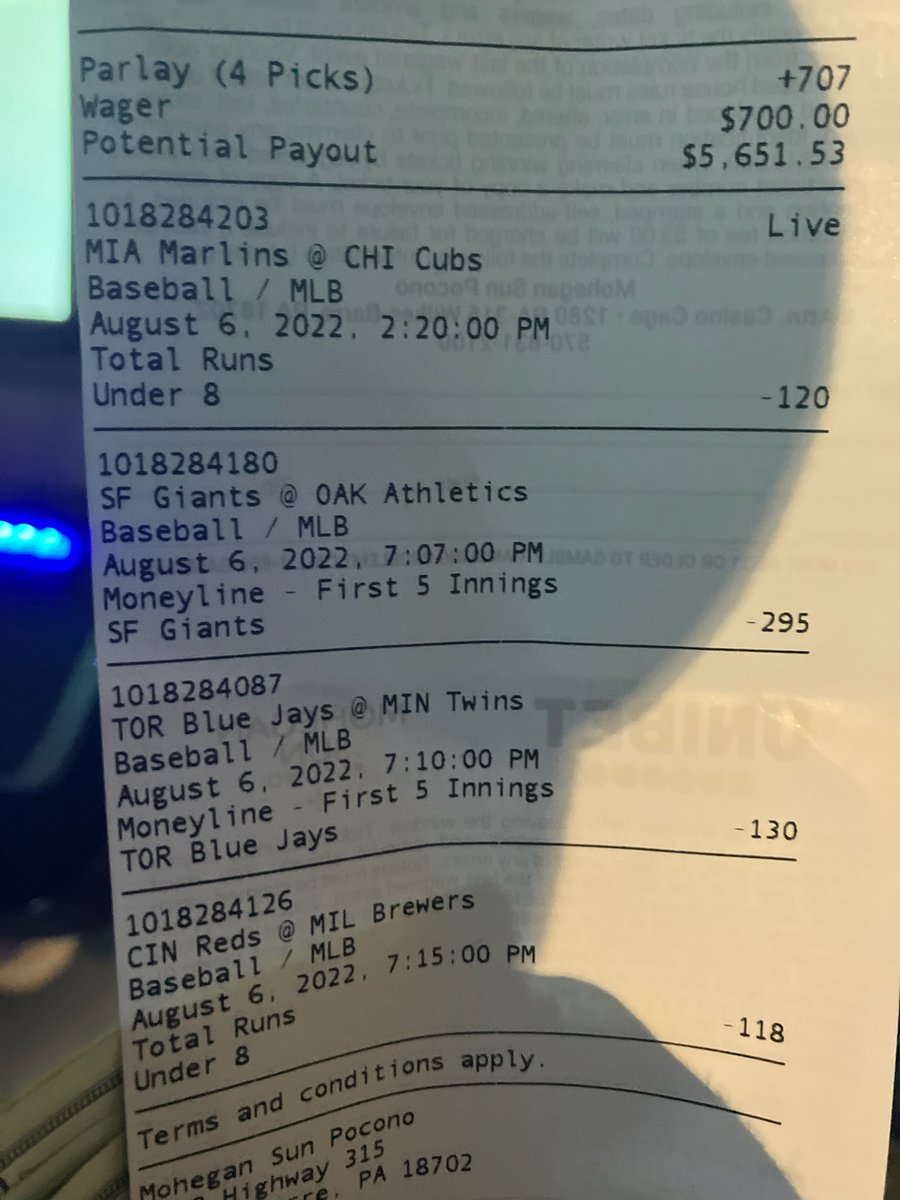 KenelJones's tweet photo. @SmartPlaysDaily @EGSportsbook I told you ride together an died together hear broken this didn't hit but I know we have bounce back Sunday....rise an shine my gambling brother let's eat today $$ https://t.co/JHvcsKFChp