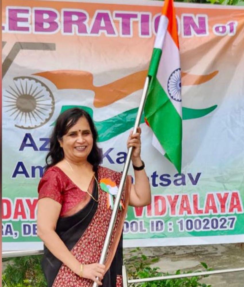 ArchanaNss's tweet photo. @_NSSIndia@YASMinistry@NssrdD सदा ही लहराता रहे ये तिरंगा हमारा,हम सबको जान से प्यारा है हिंदुस्तान हमारा।जय हिंद https://t.co/GIZCYu8aXh