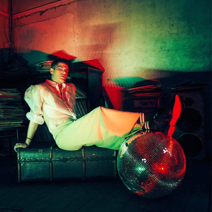 Shots from album shoot ❤️ https://t.co/jXWWdmefbY<a href="/tag/turning30"class="tags"><span>#turning30</span></a>