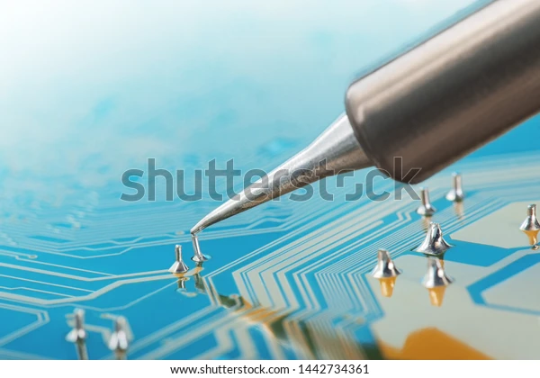 ImagesFail's tweet photo. Ok, just the tip. https://t.co/K046TnrpK4