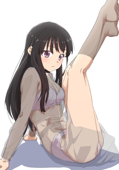 たきなの制服透け透けと下着です。
トランクスじゃないです🙏 