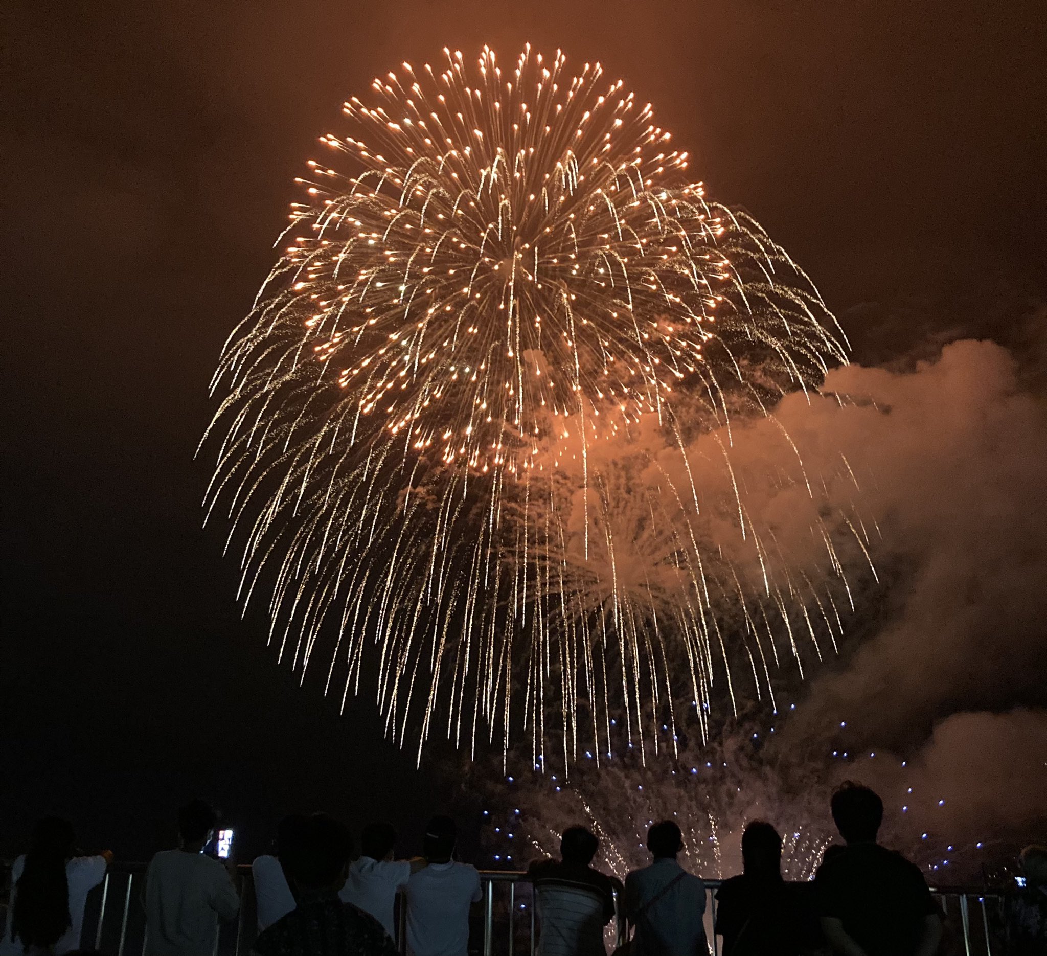 気仙沼さ来てけらいんweb 気仙沼みなとまつり フィナーレの花火です T Co Xondcqrrac Twitter