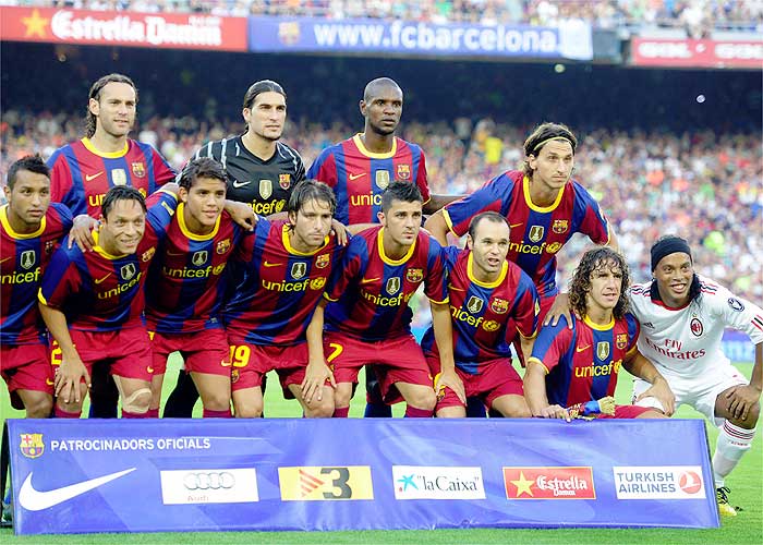 Espero que hoy en el Joan Gamper el barça haga lo mismo con Dani Alves que hizo en su dia con Ronaldinho 💙🇧🇷❤️