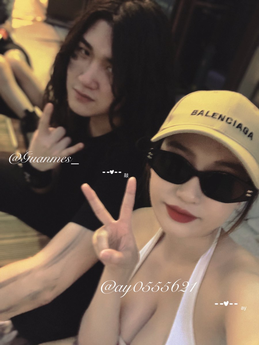 @Guanmes_ 先发张合照吧 https://t.co/IZH5N7SAmP