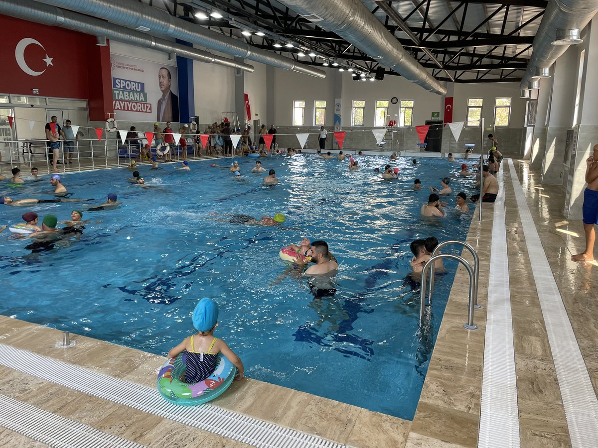 Yarı olimpik yüzme havuzumuz tüm ilçe halkımızın hizmetine açılmıştır. <a href="/Birecikbel/">Birecik Belediyesi</a> <a href="/MahmutMirkelam/">Mahmut Mirkelam</a> <a href="/resatuzun63/">Reşat Uzun</a>