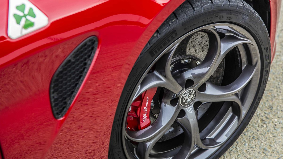 RickCaseAlfa's tweet photo. Don’t put off getting your 4-wheel alignment service. Enjoy easy and convenient service at Rick Case Alfa Romeo and let us cross off car maintenance from your to-do list today.
.
.
.
#RickCaseAlfaRomeo #AlfaRomeo #servicesundays #rickcase #carservice #mechanic #autoservice https://t.co/9pwBfG0Sxl