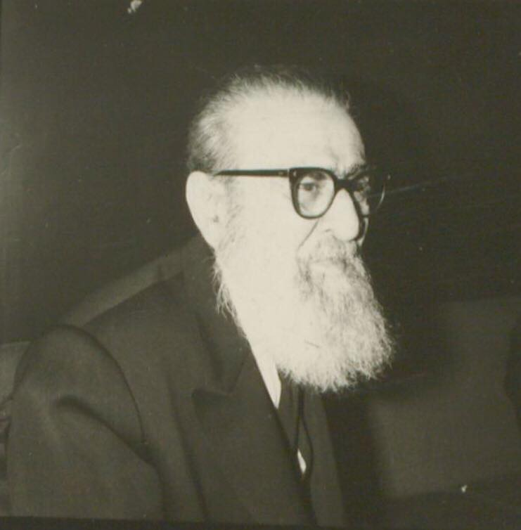 umtdogan71's tweet photo. Bir Türk büyüğünden, Atatürk'ün dostu PAPA EFTİM'den bahsedeceğiz.

Papa Eftim'in milli kurtuluş mücadelesinde Atatürk'ün yanında yer almasının intikamı 90 yıl sonra Ergenekon kumpas davasında nasıl alındı?

Başlıyoruz. https://t.co/gvZDqGvH4d