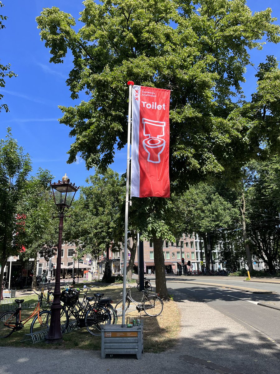 melograms's tweet image. As long as I follow the tram tracks heading north, I’ll eventually reach Centraal Station. No, I don’t know why there’s a toilet banner. #imnotlost #Amsterdam