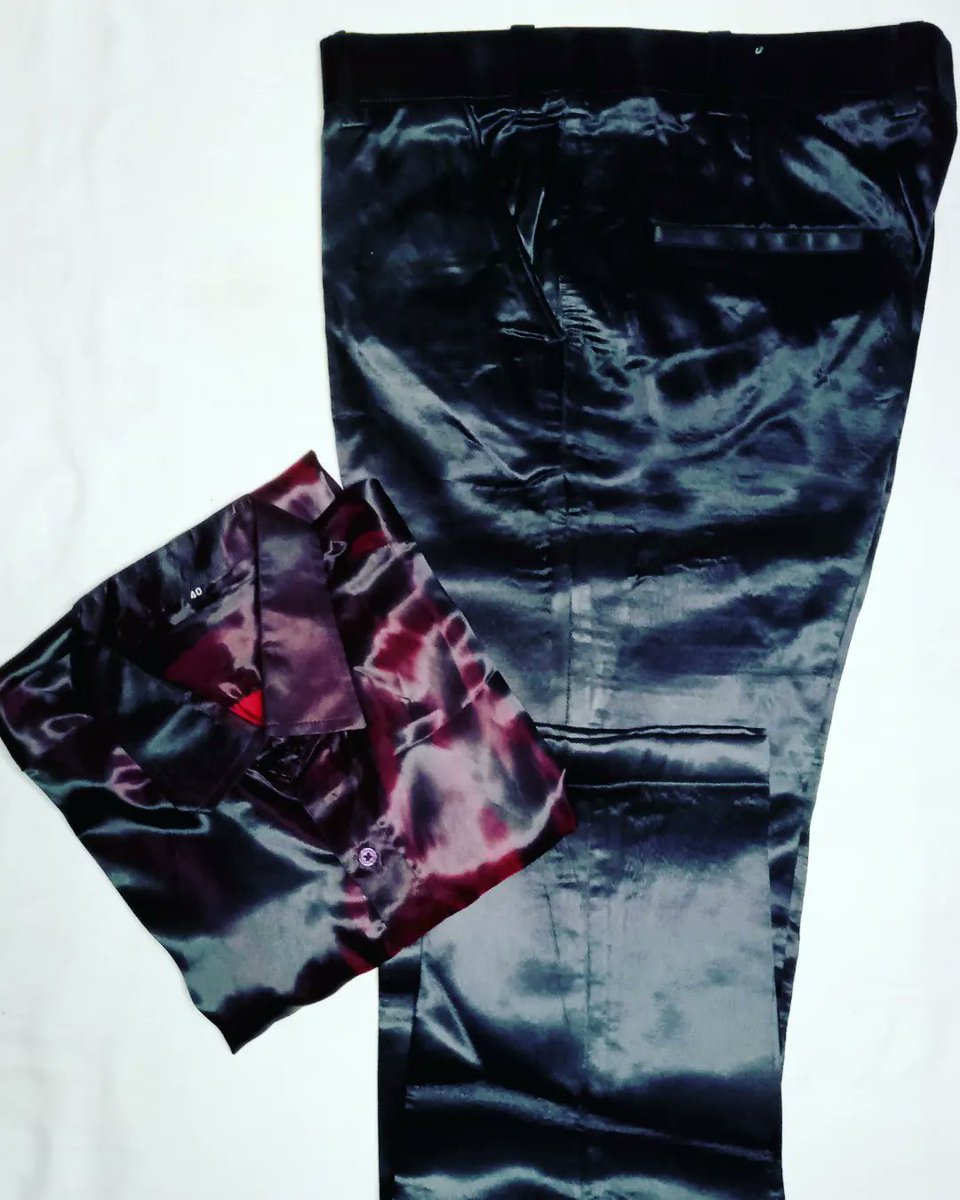 blis1990's tweet photo. Satin dress for men
Available for sell https://t.co/Ejts4nr3Yi