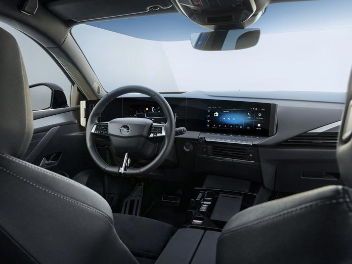 newotomobil's tweet photo. New Opel Astra Sports Tourer...
#opel #astra
#opelastra
#newopelastra
#opelastra2023
#opelastra2022
#astra2023 #astral https://t.co/rl0cwROgCD