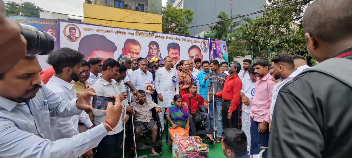 rameshlaus's tweet photo. As a part of Thalapathy @actorvijay 48th Birthday &amp; 25th Year Sliver Jubliee Of Karnataka VMI @BTP_Offl Team Sponsored Wheel Chair &amp; Blind Sticks To Physically Challenged Persons in Bengaluru City.

#Beast #Varisu @actorvijay @BussyAnand https://t.co/tkuzWrNm7U