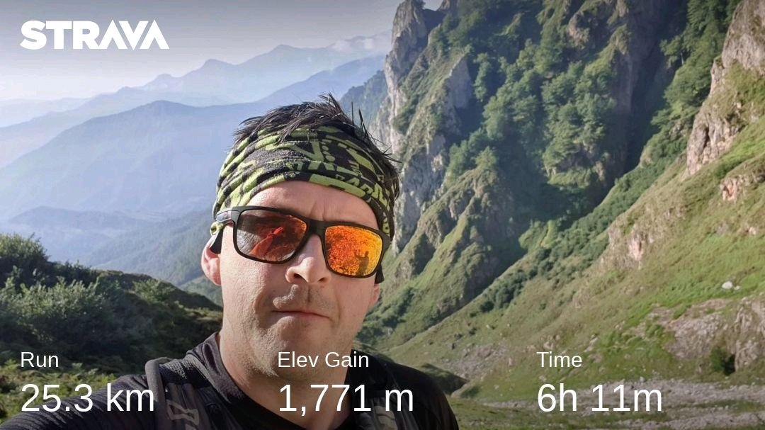 weeknoxy's tweet image. My version of Parkrun in the Picos de Europa in Spain. Soundtrack courtesy of @distantpod for the ups and @VultureMother for the downs. Shame I got lost. @runningpunks strava.app.link/3OncLkGyisb