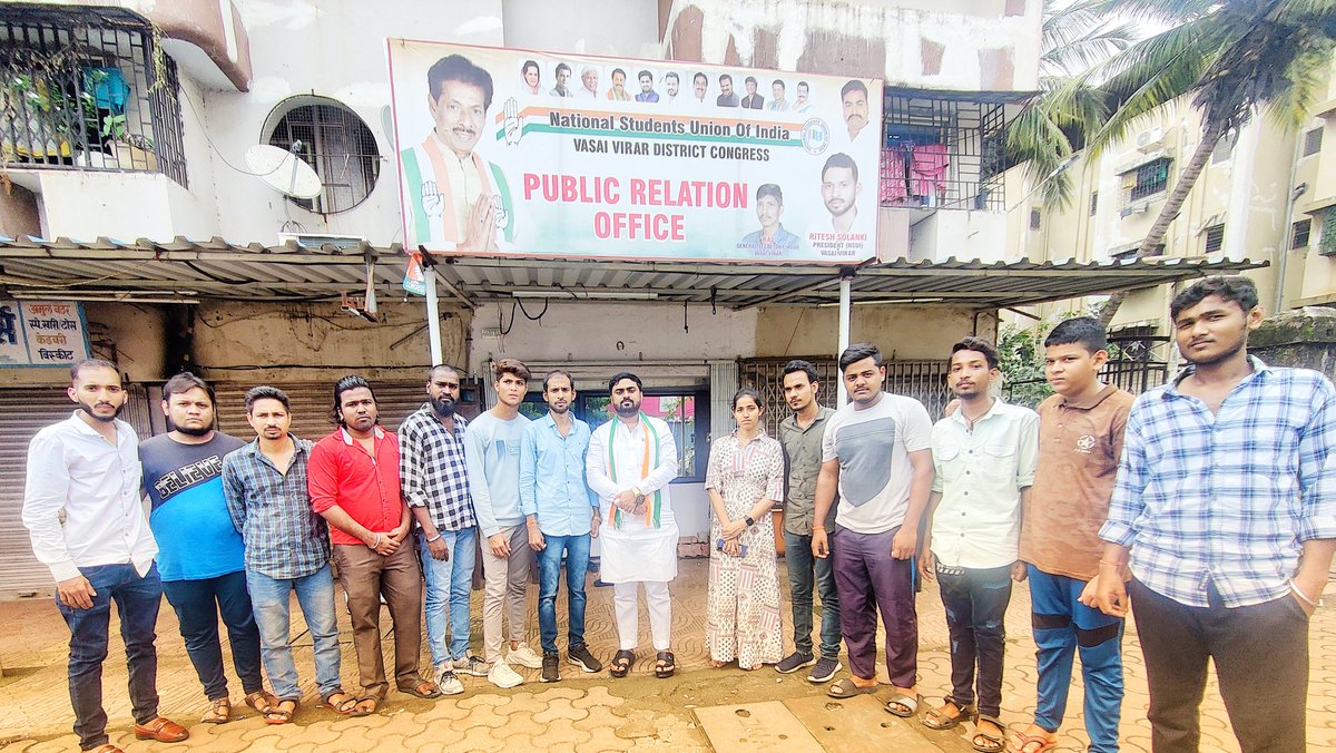 Skk_INC's tweet photo. Meeting With Ritesh Solanki
 ( Vasai-Virar NSUI President) And His Team 
#skk #nsui https://t.co/KFGAgx7XRC