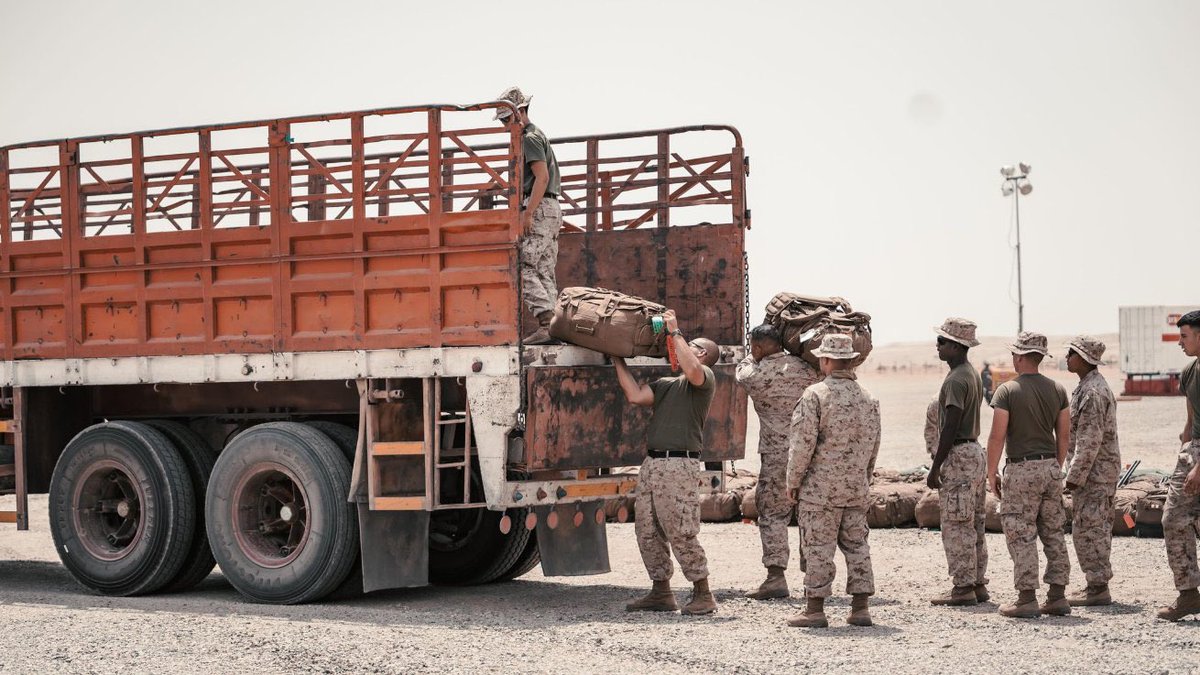 USMARCENT's tweet photo. 🇺🇸The Marines arrive for Native Fury 22🇸🇦

Marines and Sailors with CLR-1, 1st MLG, arrive in the Kingdom of Saudi Arabia, for the 8th iteration of NF22. The exercise will focus on combined tactics, interoperability, logistical operations with Saudi Armed Forces. #NativeFury22 https://t.co/uzNXkThMT9