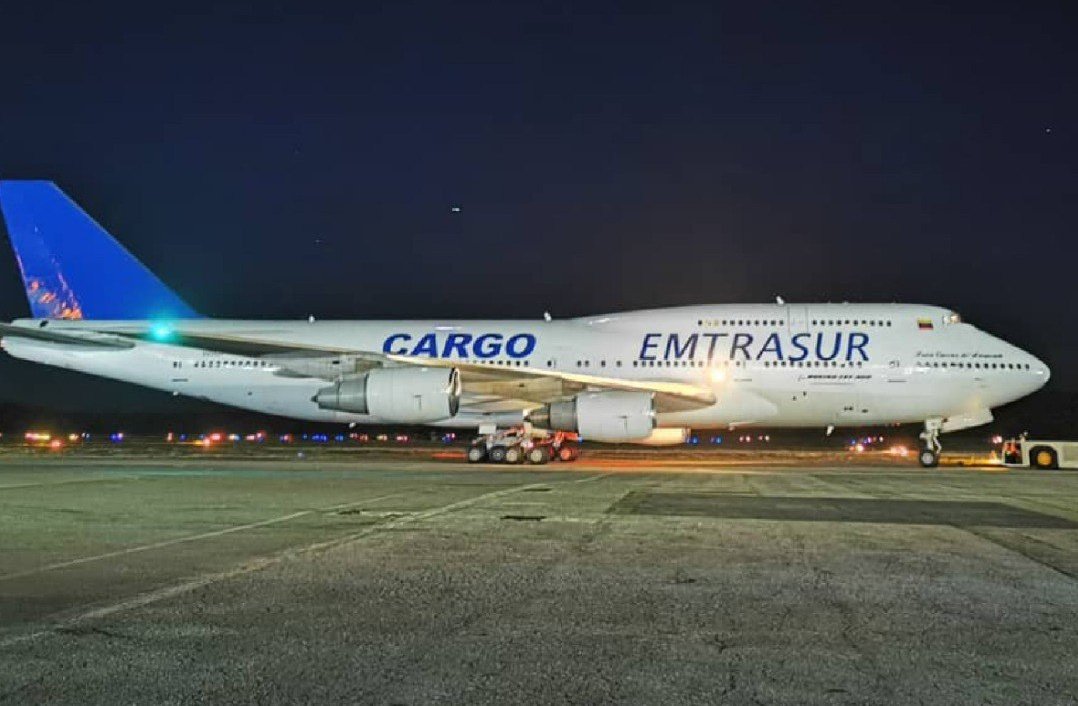 Elias_Cabeza's tweet photo. Nuevamente EEUU trata de doblegar a Venezuela con el nuevo secuestro de un avión de carga, la misma suerte que ha vivido Alex Saab, no queda duda que la justicia norteamericana no quiere buscar salida a la crisis diplomática entre ambas naciones. 
#BringAlexHome #FreeAlexSaab https://t.co/wLG7AqdhrE
