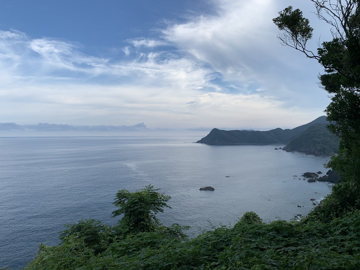 sei55809363's tweet photo. 一昨日、朝5時までカラオケして次の日須崎の花火大会行って、今日は四万十に行ってきた笑
もう体がついていかんし歳やな…
とりあえず、四万十の景色と花火綺麗やった https://t.co/kNCJbZjia7