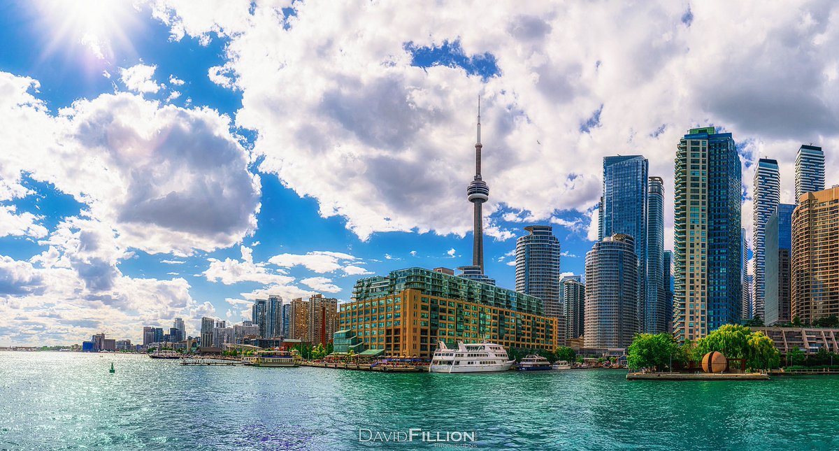 Toronto Harbourfront and Queens Quay Terminal 

#toronto #thesix #queensquay #skyline #torontolife #cityscape #skyline #torontoskyline #harbourfront #lakeontario #photograghy #sonyalpha #a99ii #SonyAlphasClub #sonyImages #alphacollective #dfproductions