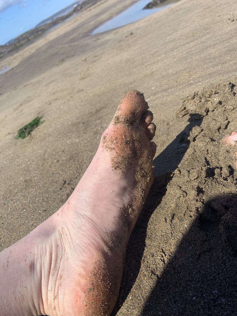 ruby1rose1xx's tweet photo. Sandy Toes 🦶 https://t.co/T4mKWh1TFH