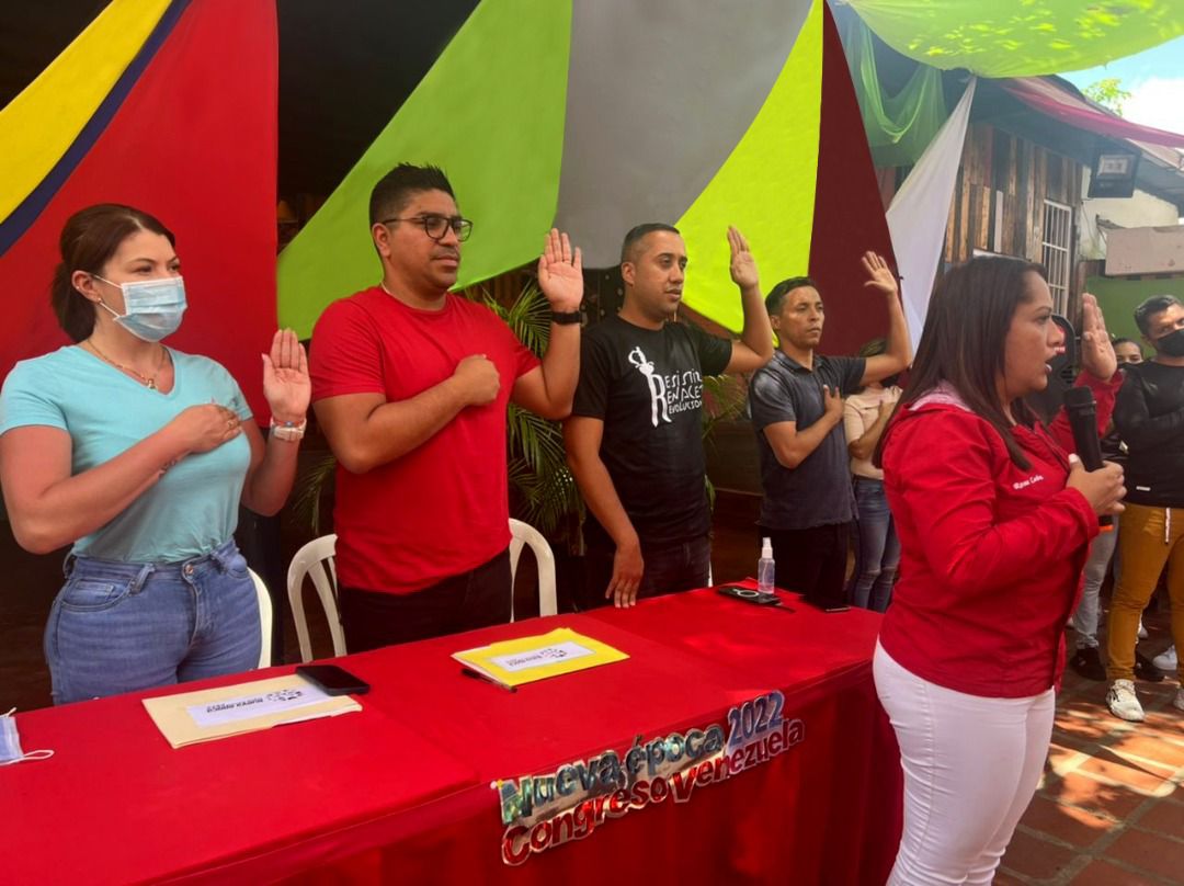 #ARAGUA | Juramentados voceros de Movimientos Sociales para el Congreso de la Nueva Época en Santos Michelena bit.ly/3SsPcdn

<a href="/GobiernoAragua_/">Gobierno Aragua</a> 
@PHernandezPSUV 

#ZoologicoDeMaracay
#YoSoyAragua
#RefuerzaTuVacuna