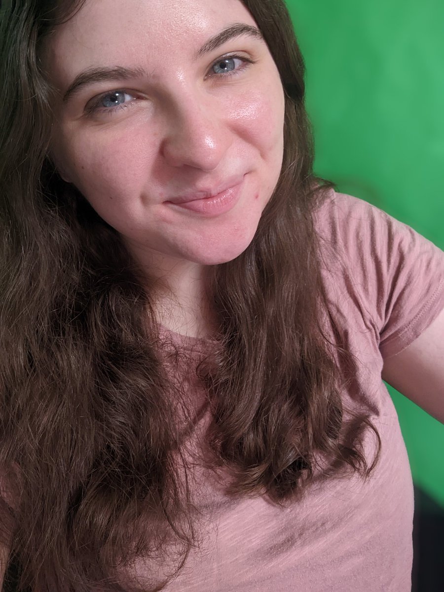 esp4him's tweet photo. Live! Time for some Sunday Phasmophobia and Streamloots! How many wins will chat get today? Come hang out for the chaos! https://t.co/zFI74C5lIj https://t.co/Os9VEn6Zfg