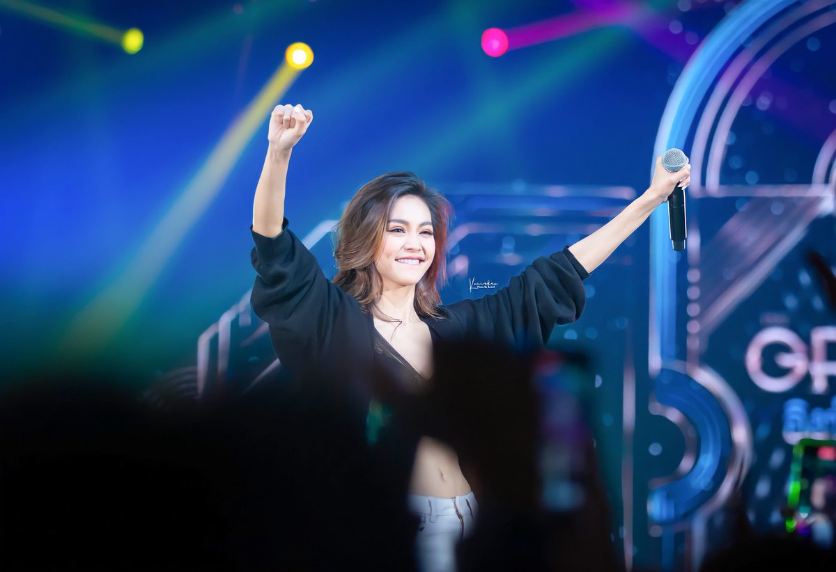 Koiiz9's tweet photo. 🥳🥳🥳🥳🥳 #อิงฟ้ามหาชน #อิงฟ้าวราหะ #อิงล็อต #Englot
  #GrandConcertอิงฟ้ามหาชน https://t.co/QFkRHQxF20