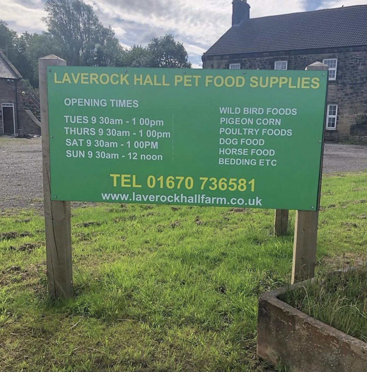 Not long now.

8pm BBC2 Countryfile

My pals from <a href="/o_foam/">Robyn</a> &amp; <a href="/LaverokBirdFood/">LaverockHallBirdFood</a> will feature on the show!

laverockhallfarm.co.uk

foam-o.co.uk

#Countryfile