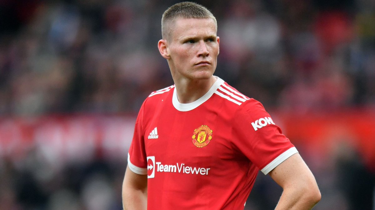 Matchday365's tweet photo. 🇧🇷🏴󠁧󠁢󠁳󠁣󠁴󠁿 Fred + Scott McTominay vs. Brighton (1st half):

• 0 tackles won
• 0 key passes
• 0 take-ons completed
• 1/8 duels won (12.5%)
• 1 yellow card
• 14x possession lost

Cardio bros 🏃‍♂️ https://t.co/PjOU7CznfO
