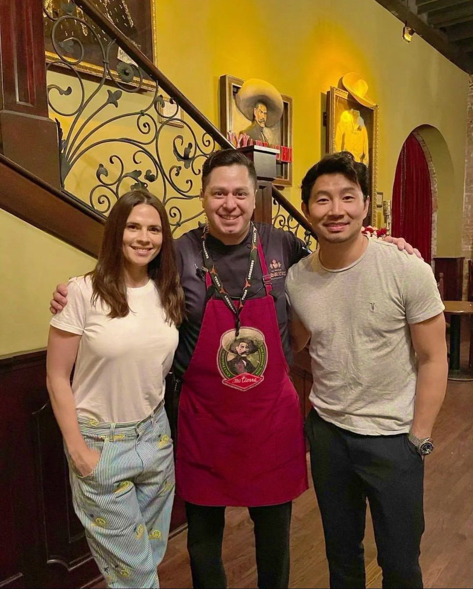 Hayley e <a href="/SimuLiu/">Simu Liu</a> 🤍