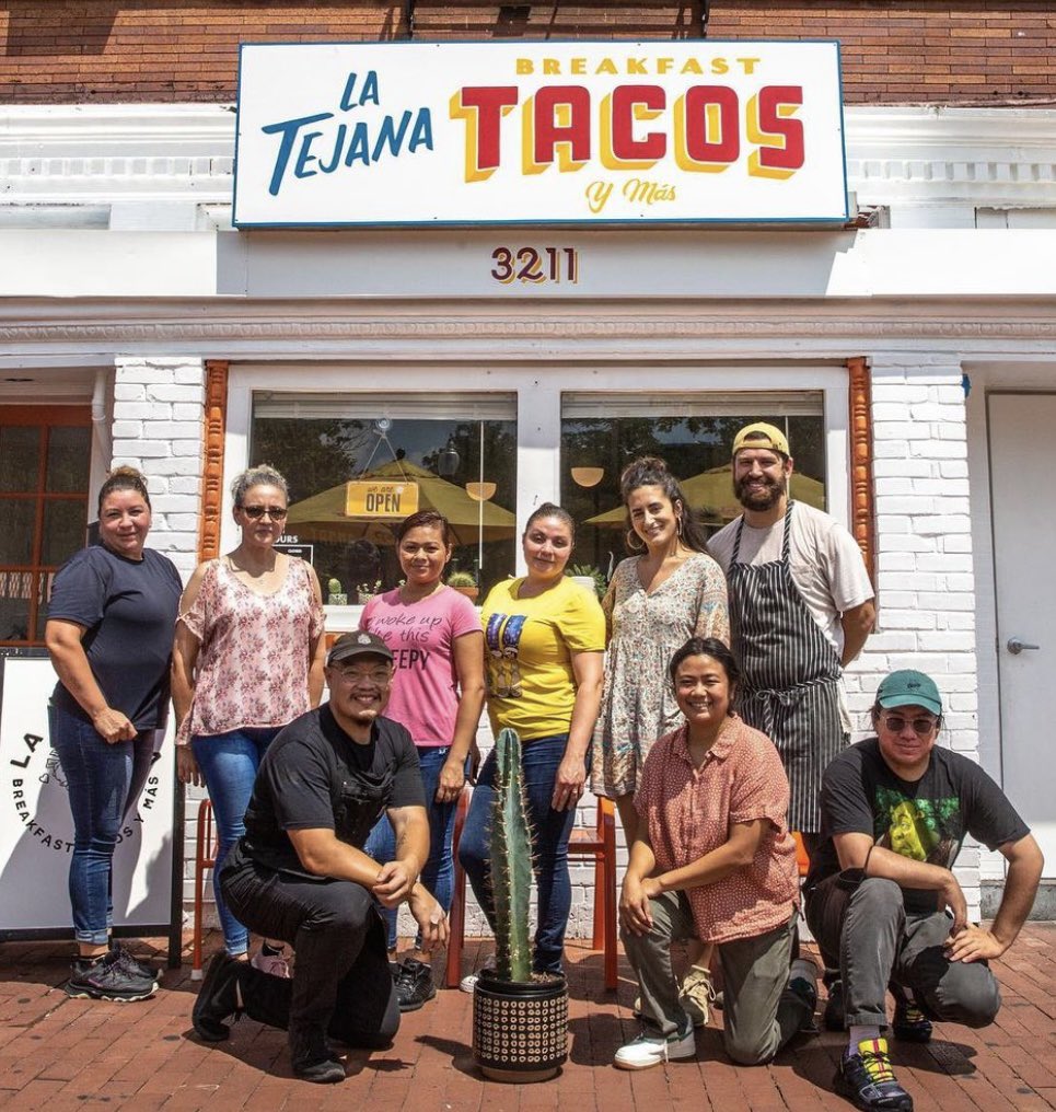 GeneDeLaGarza1's tweet photo. @latejanadc, a Texas-RGV inspired breakfast taco spot is now in Washington, D.C. Former McAllen resident Ana-Maria Jaramillo &amp; her partner Gus May are taking the D.C. food scene one house-made flour tortilla at a time &amp; it’s best selling taco is “The 956” inspired by the RGV! https://t.co/GqzXsBNJk5