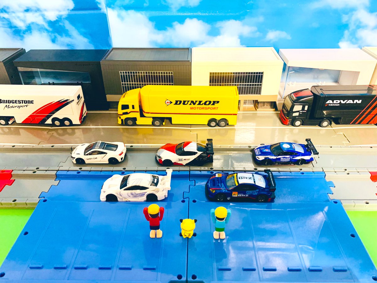 【SUPER GT 2022 】
トミプラサーキット囧
#トミカ
#TOMICA
#SUPERGT
#LEXUS
#TOYOTA
#HONDA
#NISSAN
#SUBARU
