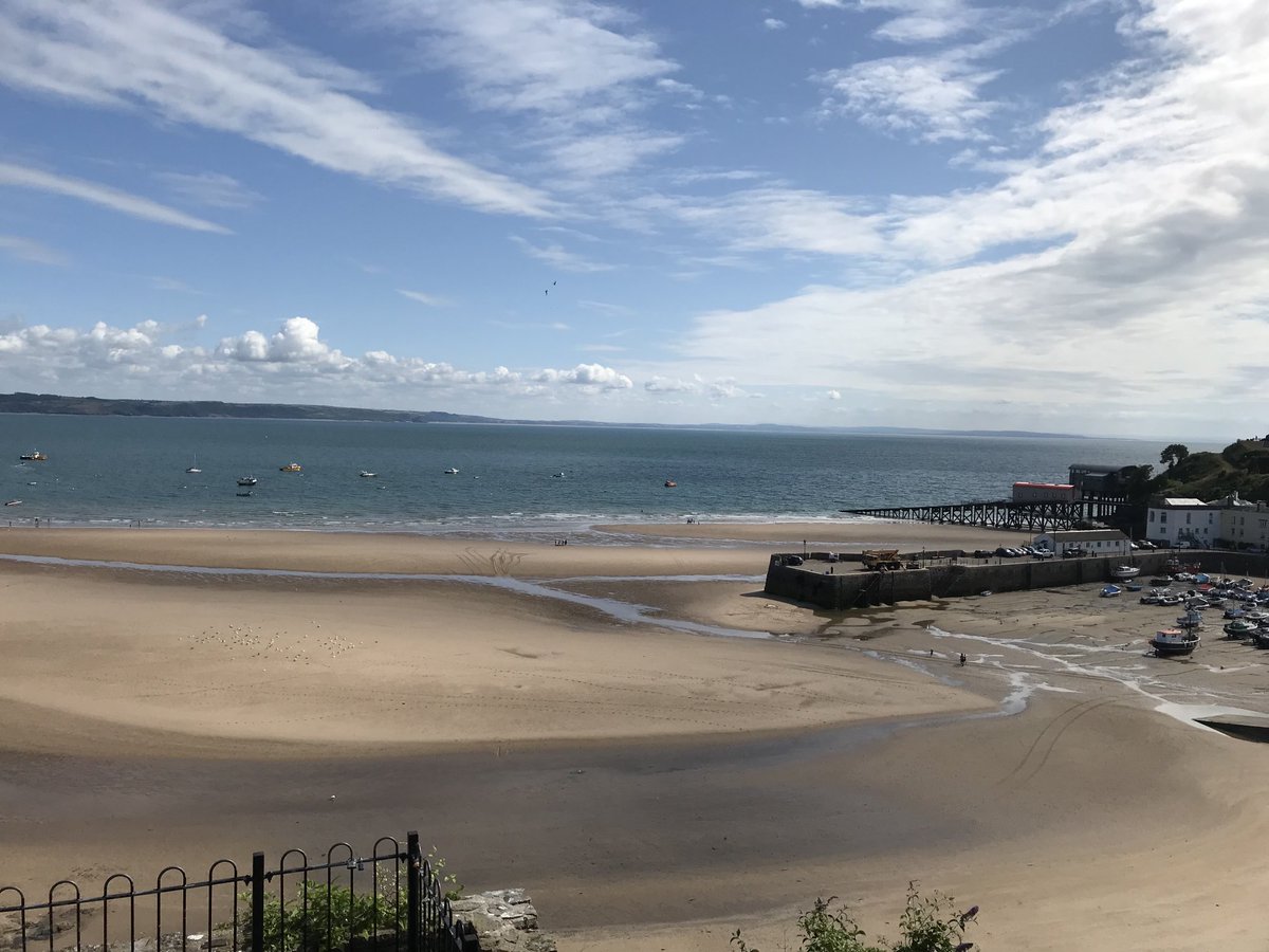 Throwback to beautiful Tenby, the real inspiration behind the ‘Castleby Series of books. ‘Sea State & Sea Change’ available now on Amazon.#tenby #writingcommunity #aroundtenby #suspensethrillers #suspensebooks #cosythriller #cosysuspensethriller
