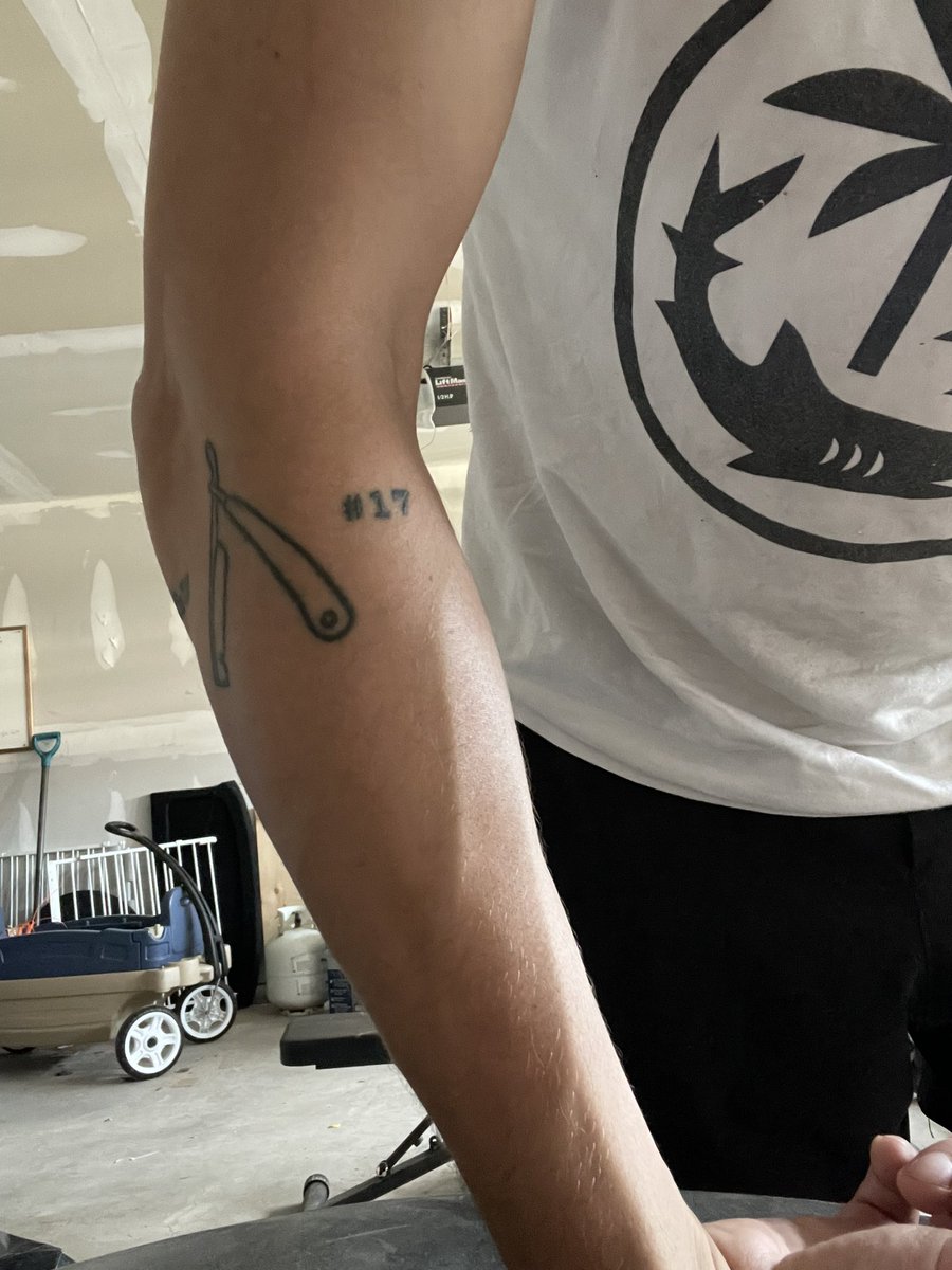 Evan F.P. tweet media