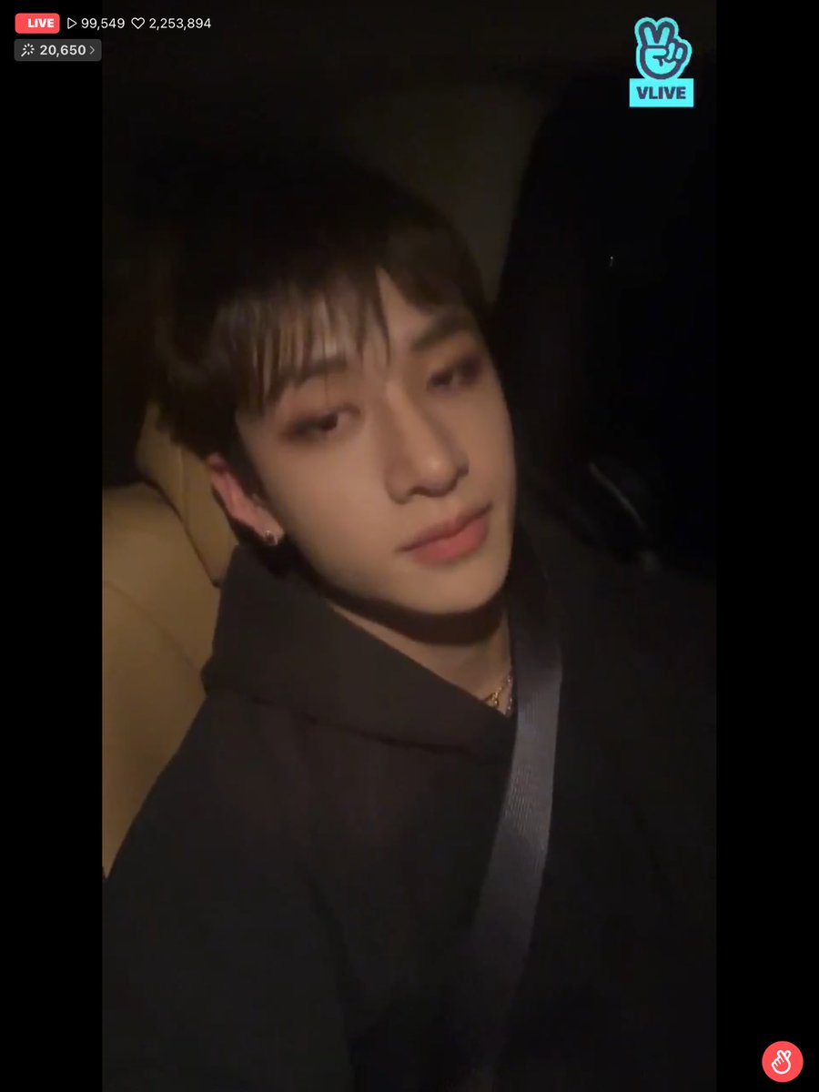 Iee_kncw's tweet photo. omfg https://t.co/NhvgVRuLSg