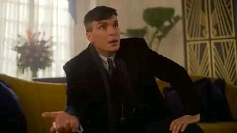 joone2000's tweet image. عدد النساء في العالم 65% والرجال 35% ثم تأتي انت وتفتح حساب باسم فتاة .. الاتعلم أن فريقنا ناقص أيها الوغد !!