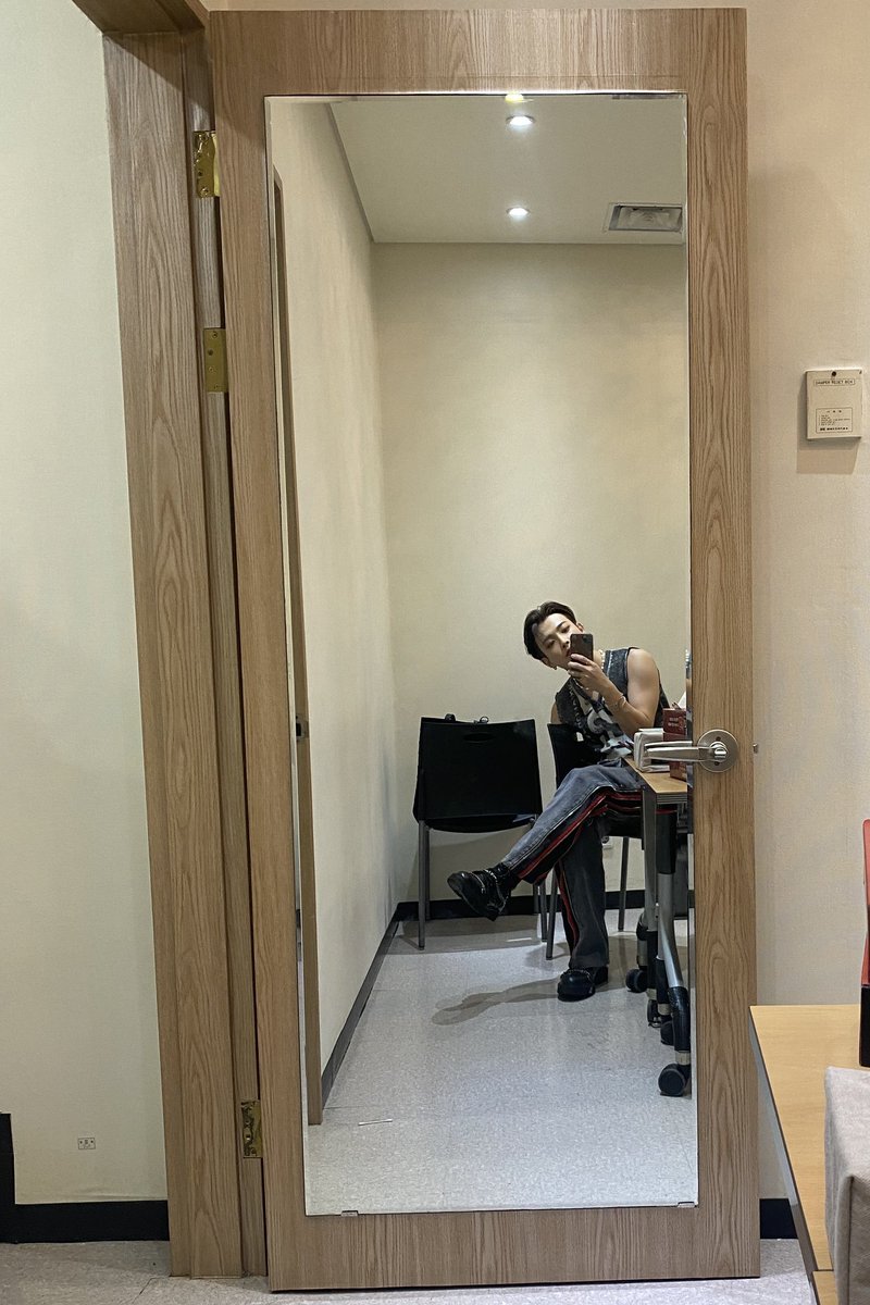 호피산 tweet media