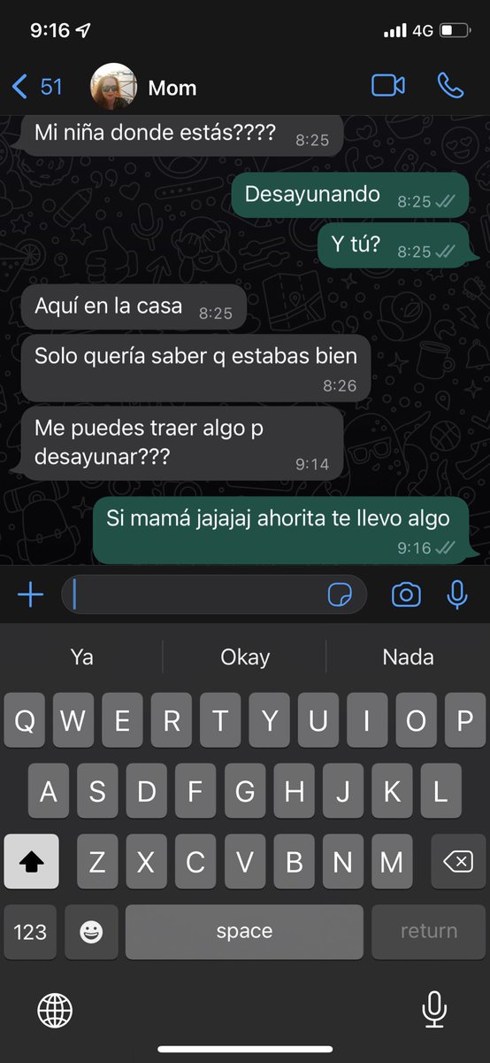 Ando en vivo y le dije a mi mamá que andaba desayunando 😂