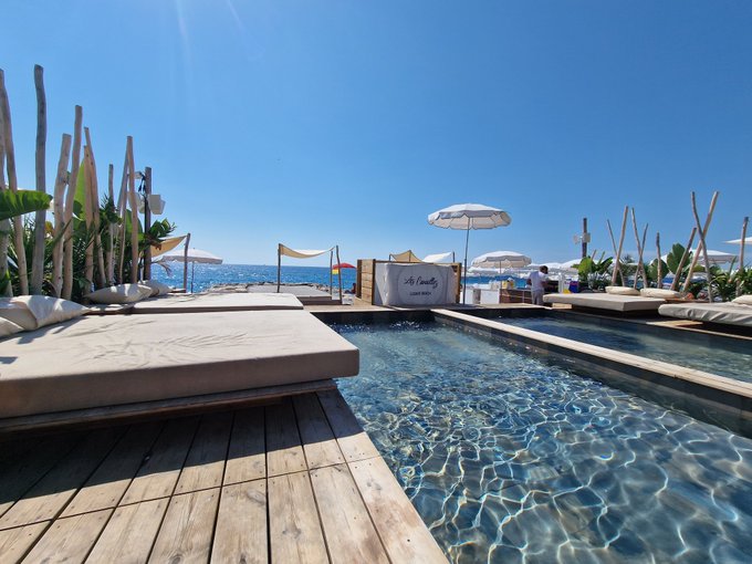 Aujourd'hui c est repos https://t.co/4Qw0lUjUwE<a href="/tag/striptease_dance_show"class="tags"><span>#striptease_dance_show</span></a>