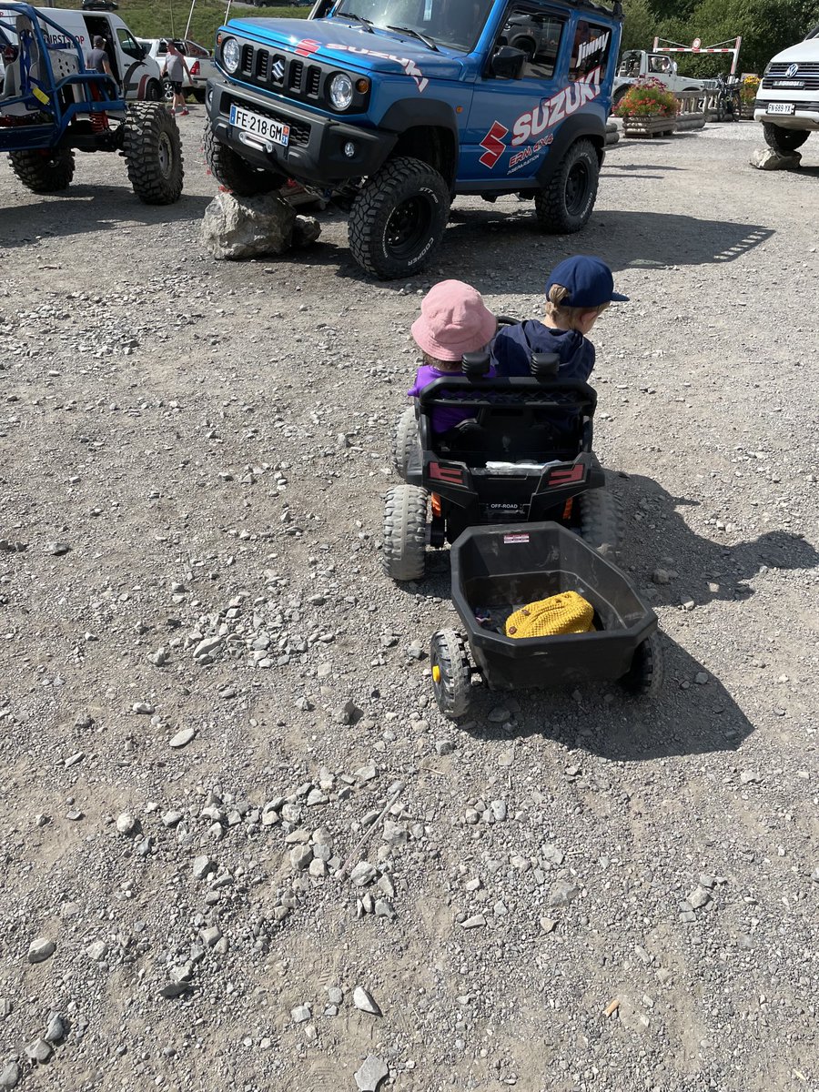 JSGTanner's tweet photo. Down at the 4x4 “spectacle” in Les Gets.  The drivers seem to be getting younger every year…. https://t.co/Khk5J4L6ZI