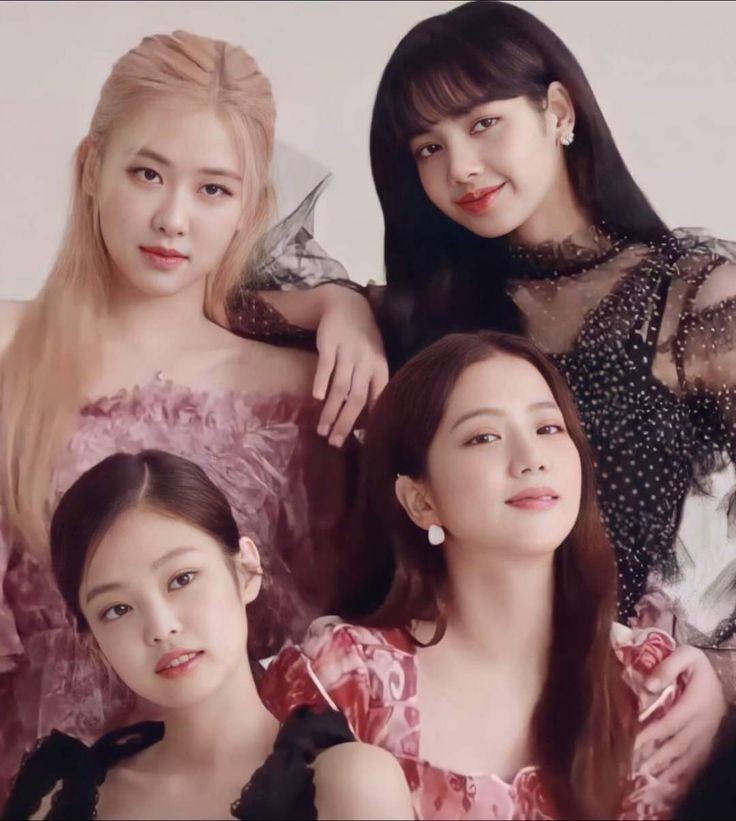 Khngan16's tweet photo. 6 năm 4 cô gái 1 tình yêu

#SIXcredibleYearsWithBLACKPINK
#육년동안_내심장의색은_블랙핑크
#อยู่กันมา6ปีแล้วนะBLACKPINK @BLACKPINK https://t.co/oBHUtTMf32