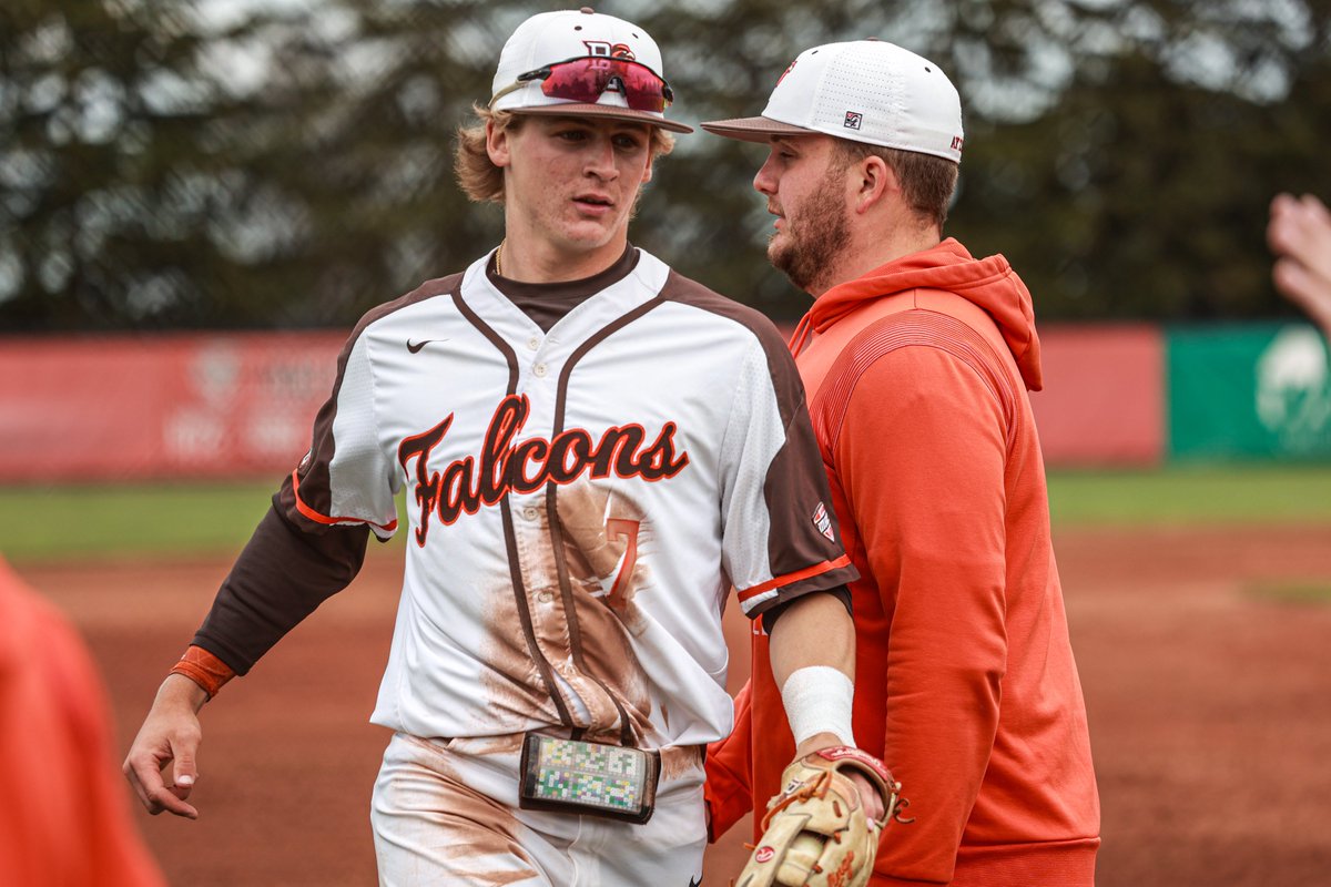 BGSU_Baseball's tweet photo. Playing for the Valley Blue Sox, @jack_krause7 did a little bit of everything in summer ball!

Krause finished the summer with 25 hits, including three doubles and two home runs. He also tallied nine RBI and seven walks while swiping 12 stolen bases!

#AyZiggy https://t.co/B5HUGSRNBl
