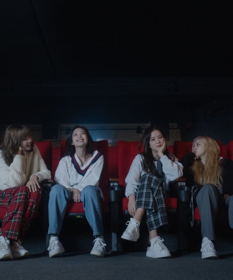 strawvibesberry's tweet photo. HAPPY ANNIVERSARY PINKSS #BLACKPINK #blackpinkanniversary #BLACKPINKCOMEBACK #BornPink https://t.co/qN1BKZk6r8